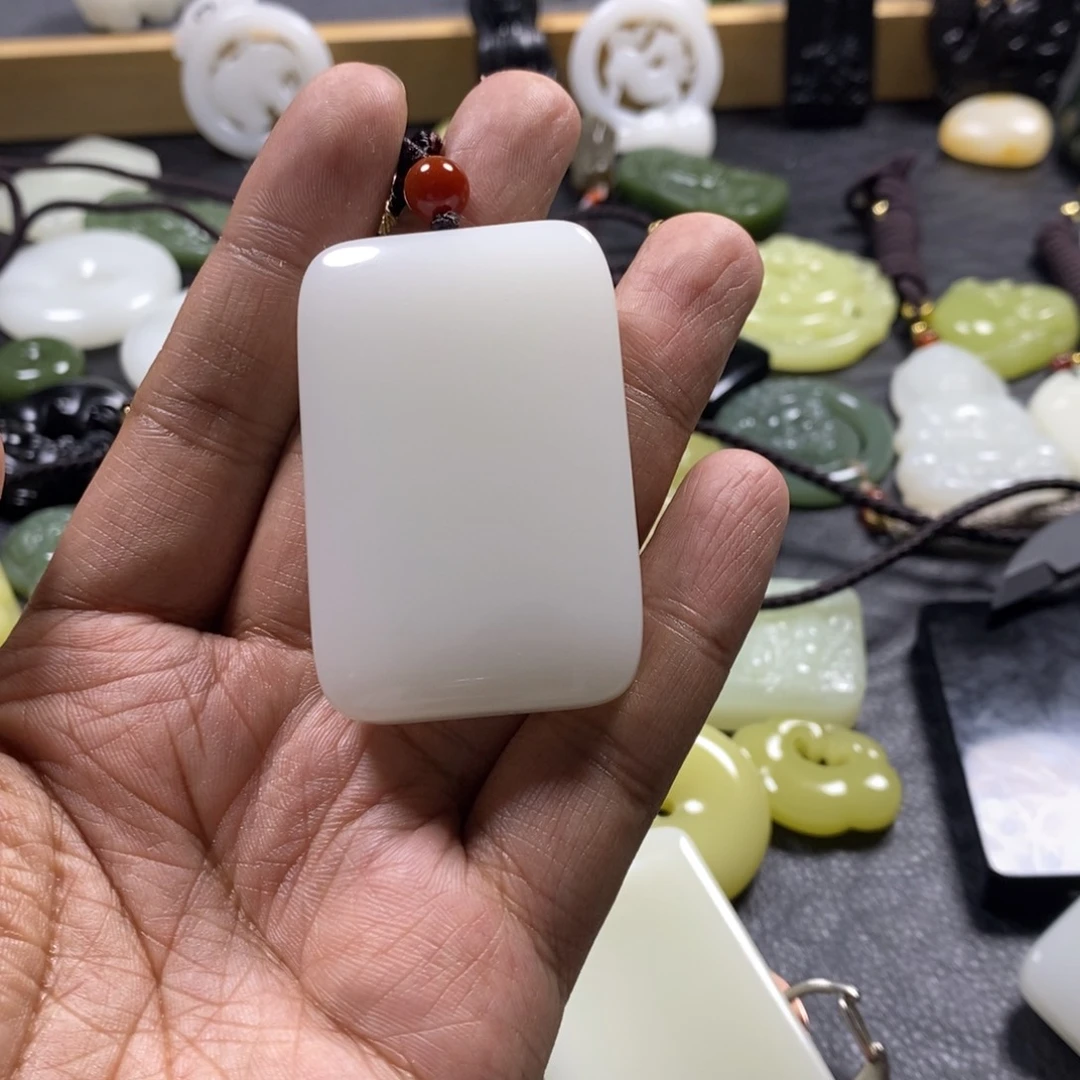 和田玉（青白玉）未镶嵌吊坠(赠链)清****风