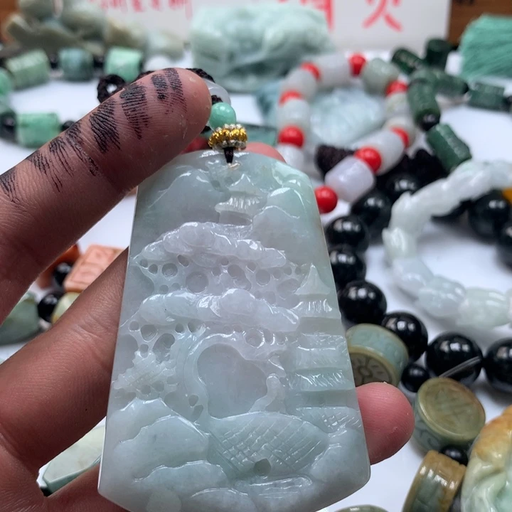 颈饰未镶嵌翡翠保真天然a货翡翠
