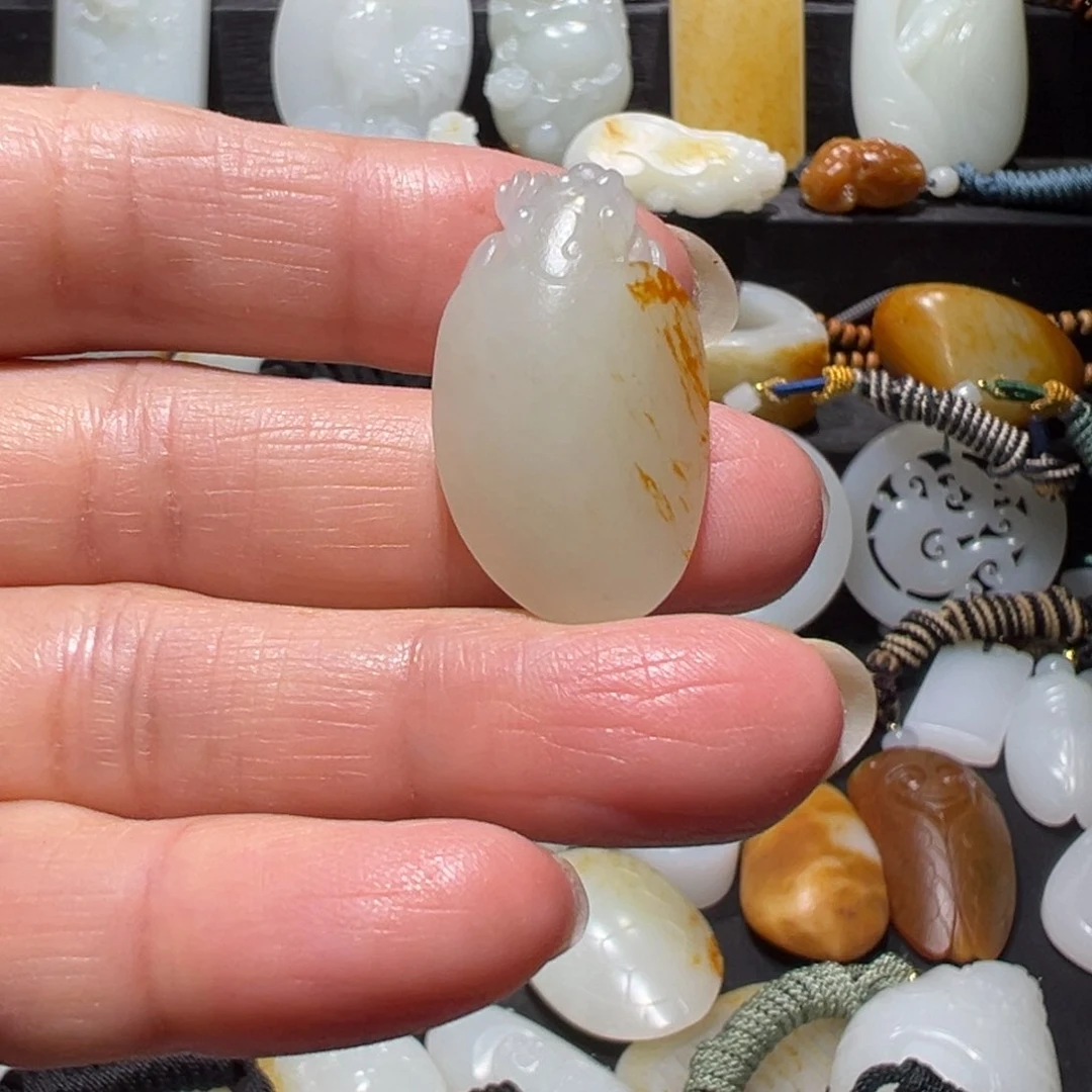 和田玉挂件未镶嵌小龙龟