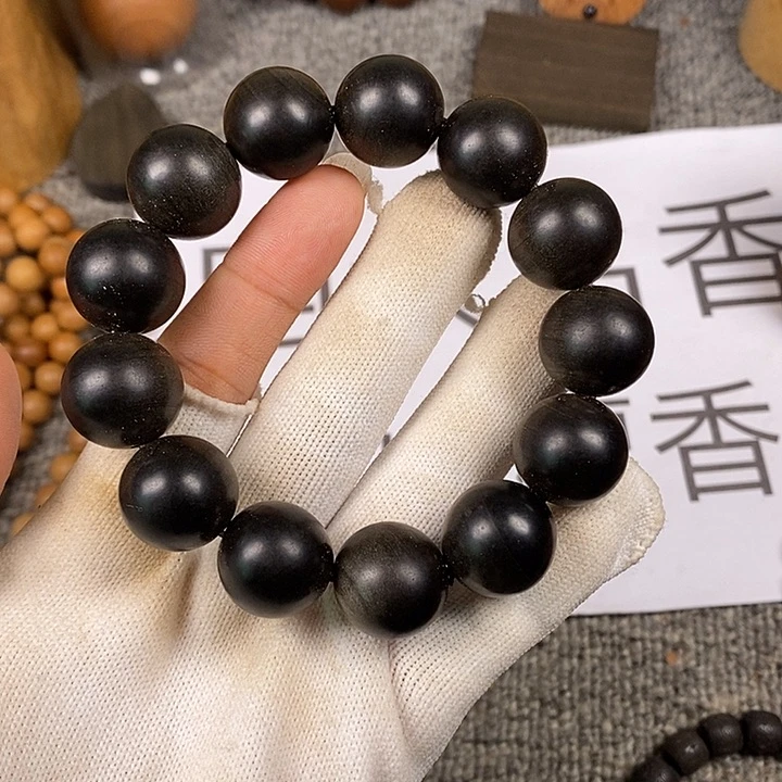 檀香木手串/手链老山檀香阴沉1.8/13微瑕疵