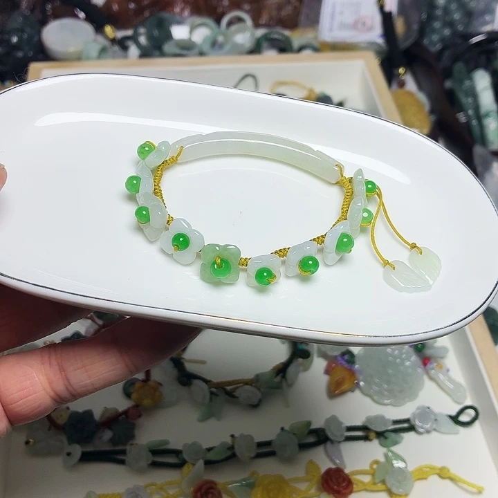 小***鸥翡翠未镶嵌手镯14-15手围