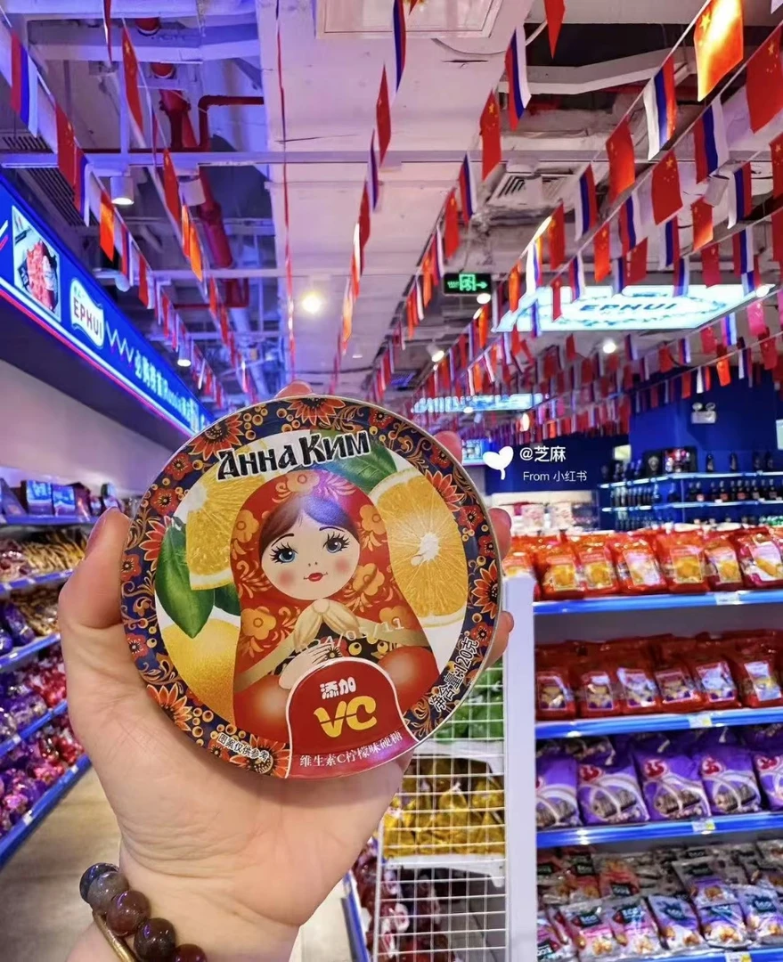 俄罗斯风味套娃铁盒糖果