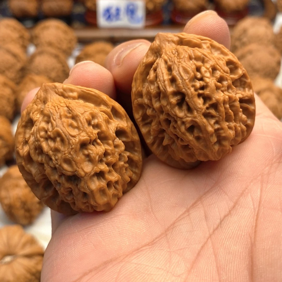 【闪购商品】文玩核桃把件35尺 全品观音肚 15