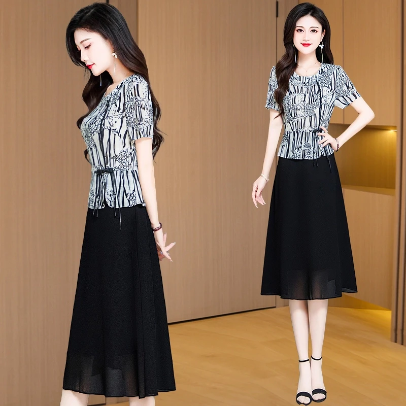 十三行爆连衣裙子女夏2025新款爆雪纺高端品牌50多岁妈妈假两件套