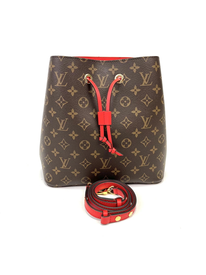 99新 LouisVuitton/路易威登 拾壹/98新/LV红桶包/77660381