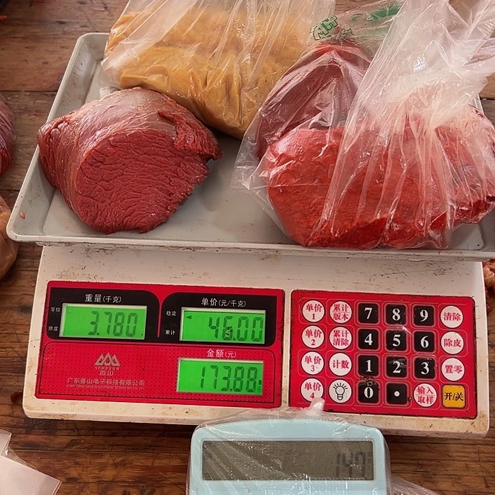 广西土耕马马肉、送马油沙姜小米辣12个月中国大陆