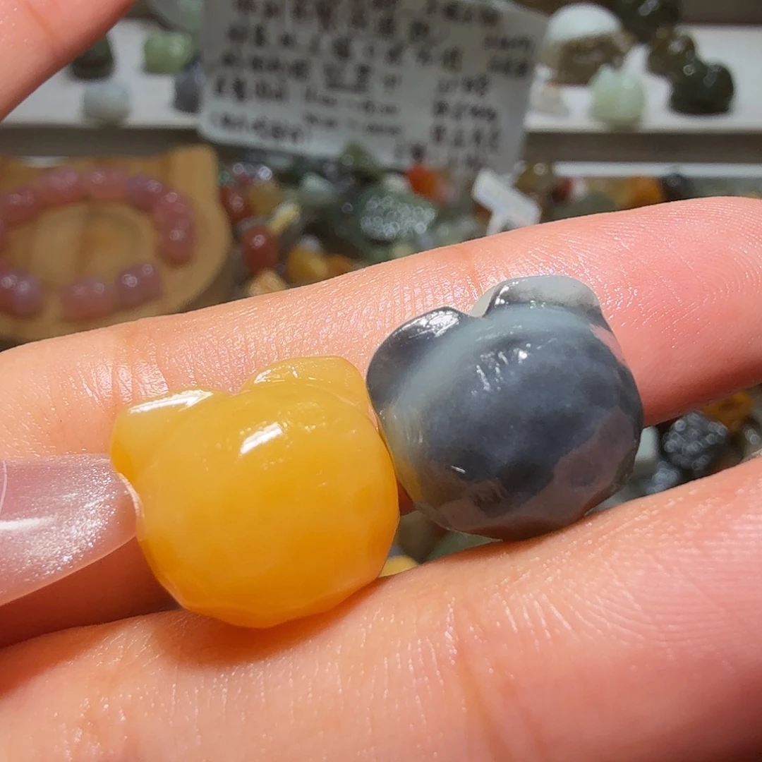 一****和田玉未镶嵌珠宝奇石