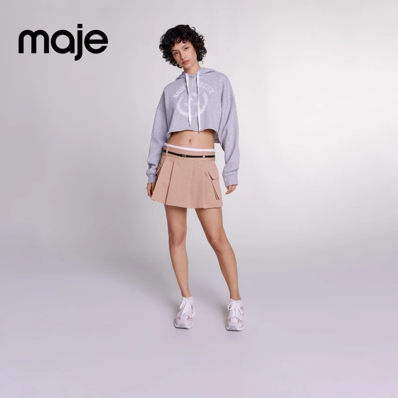 暖系穿搭|Maje秋冬新款女装灰色短款连帽卫衣上衣MFPSW00166