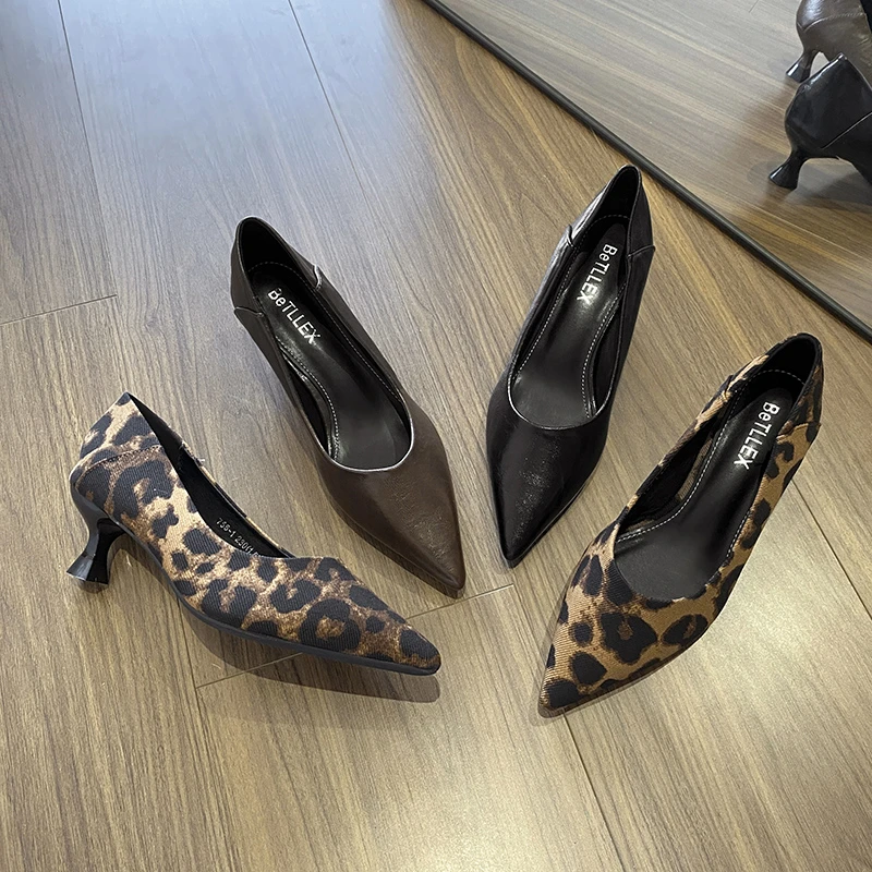 时尚春季尖头气质豹纹高跟鞋女2025新款百搭软皮浅口酒杯跟单鞋