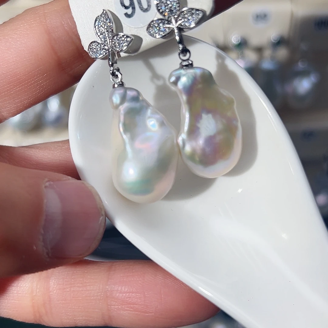 淡水珍珠耳饰未镶嵌