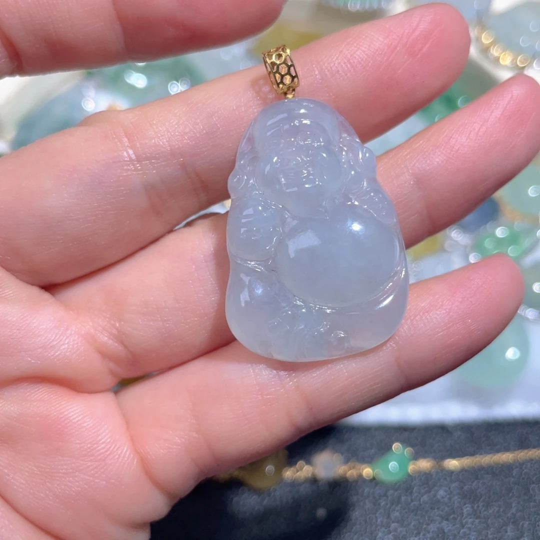 翡翠颈饰18K金镶嵌翡翠