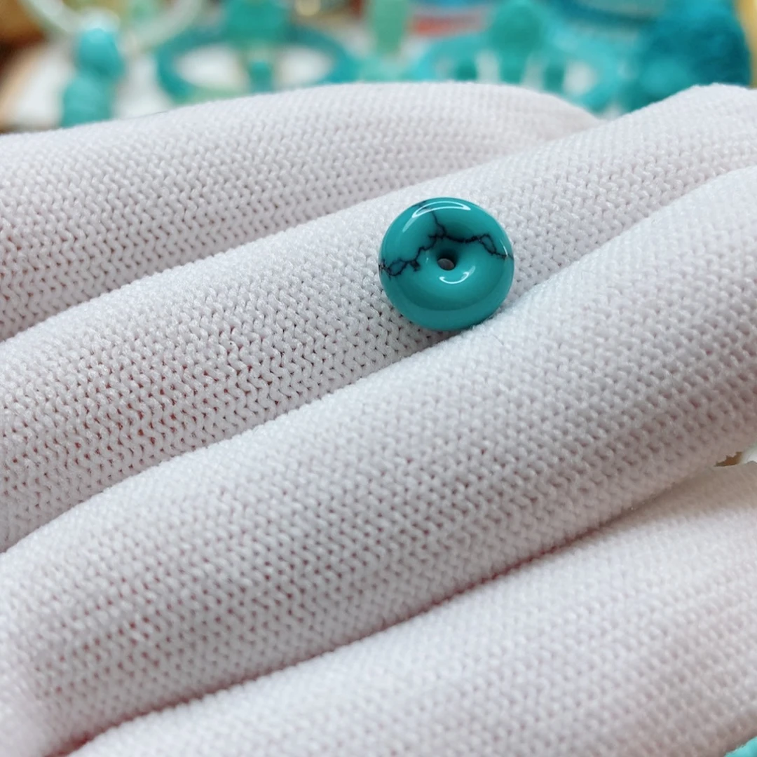 绿松石未镶嵌扣子