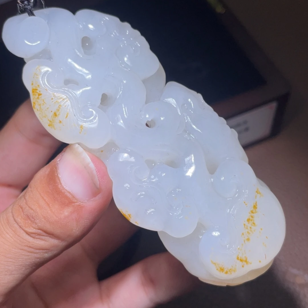 和田玉未镶嵌颈饰d