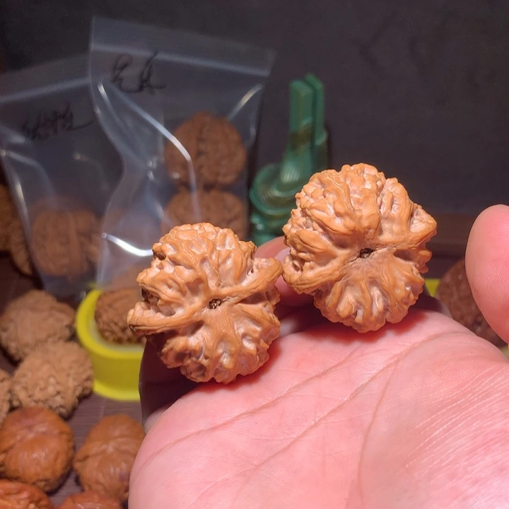 曼**T苹果园全品38麻核桃