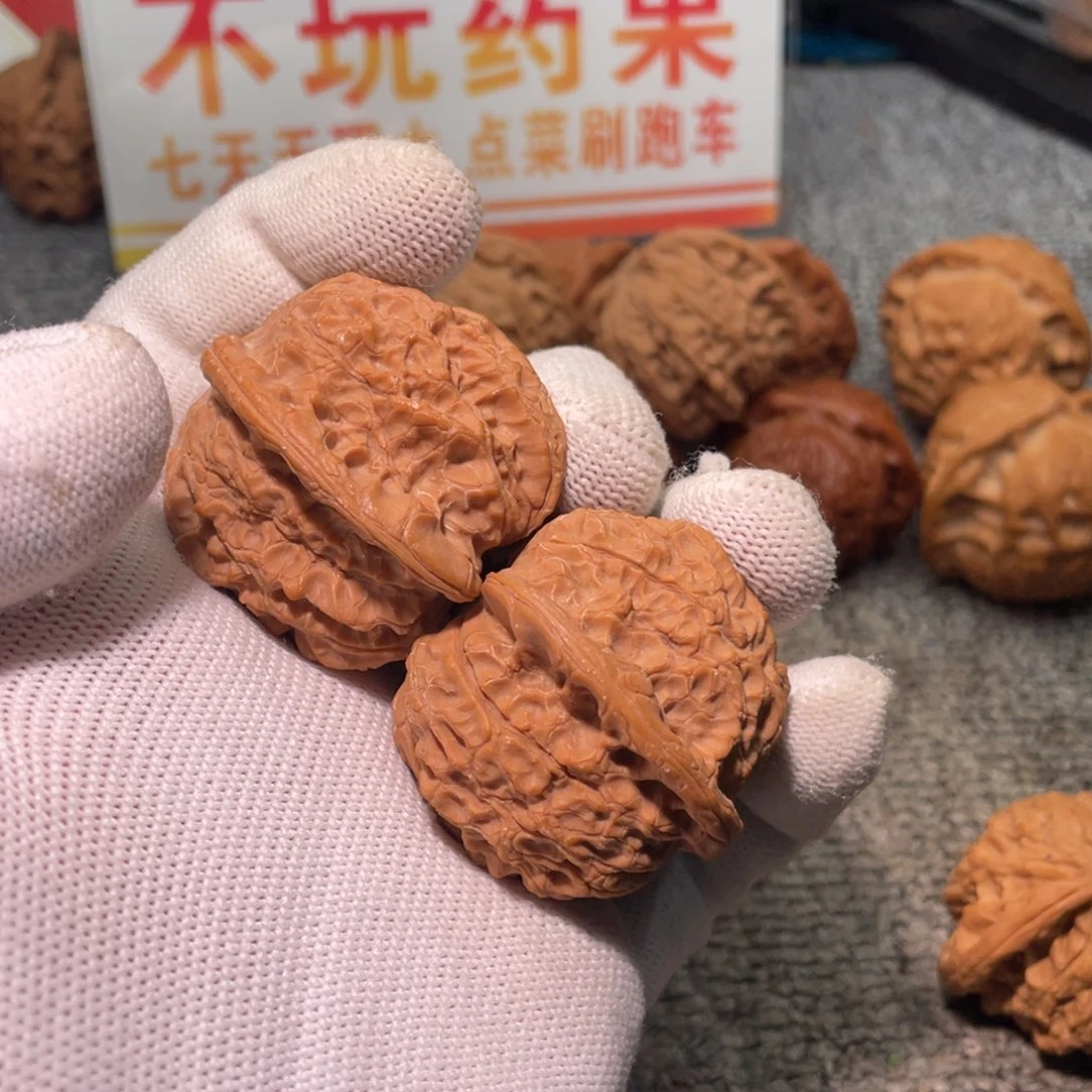 猴头核桃把件麒麟