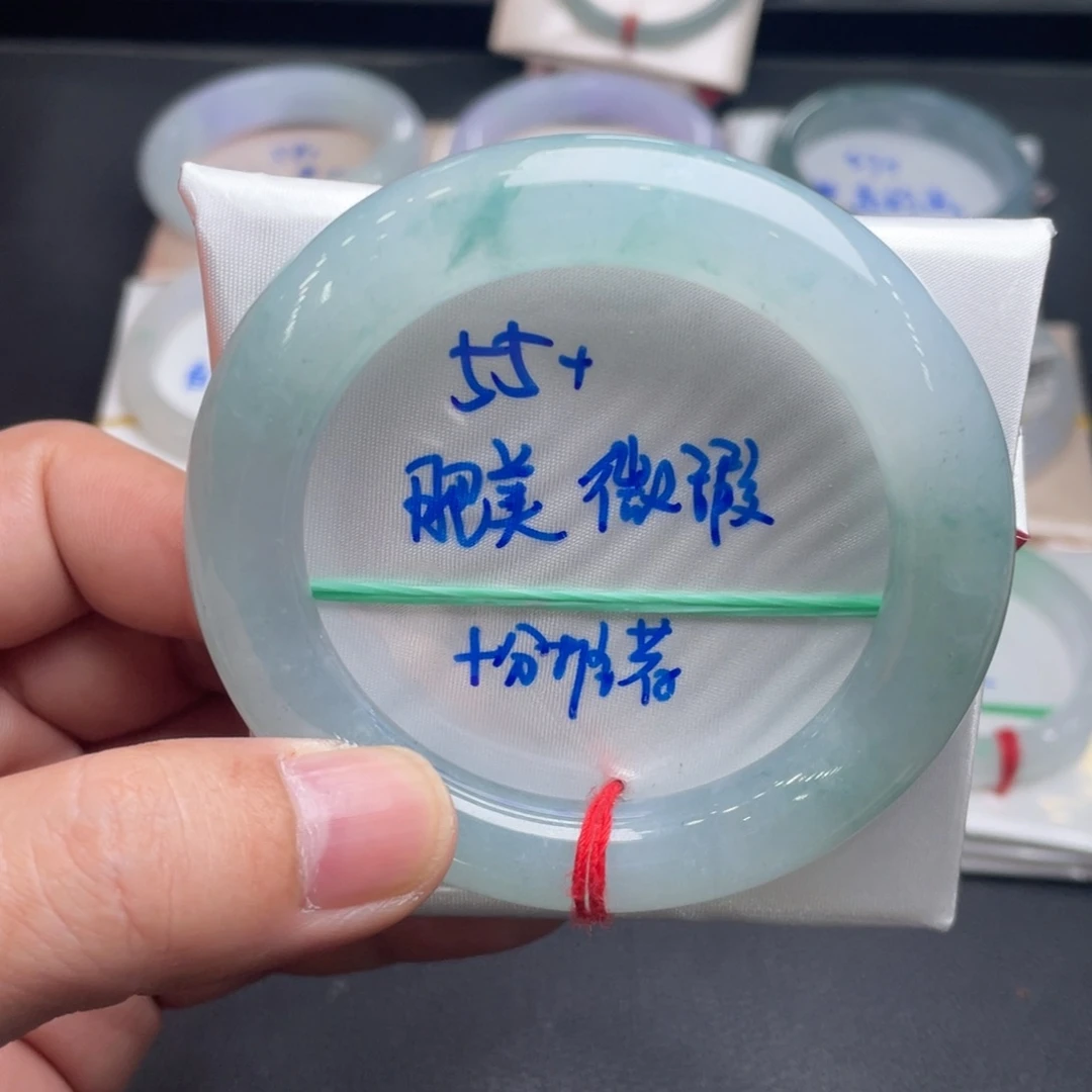 翡翠未镶嵌手镯翡翠手镯77