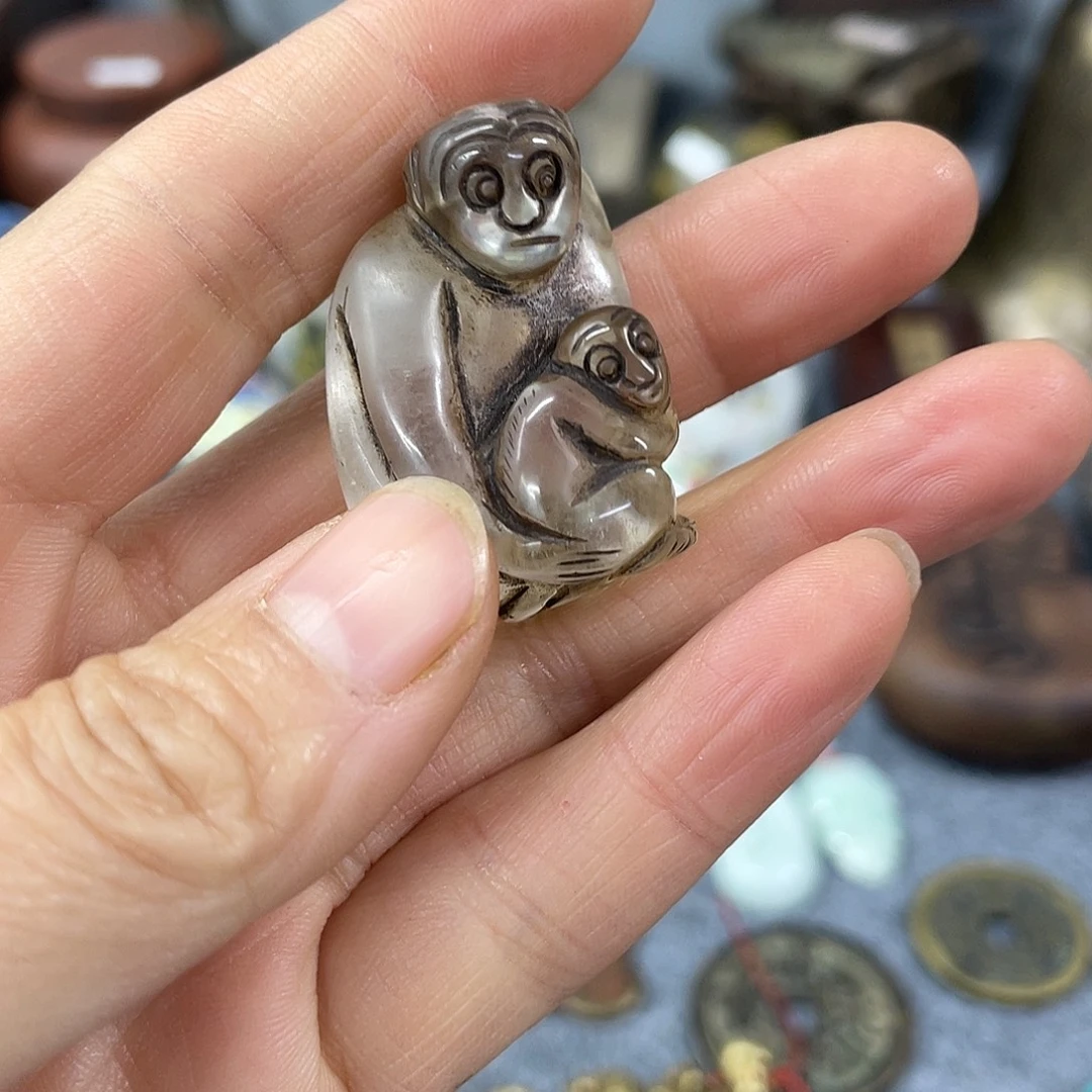 四***哥玉摆件一个小物件。