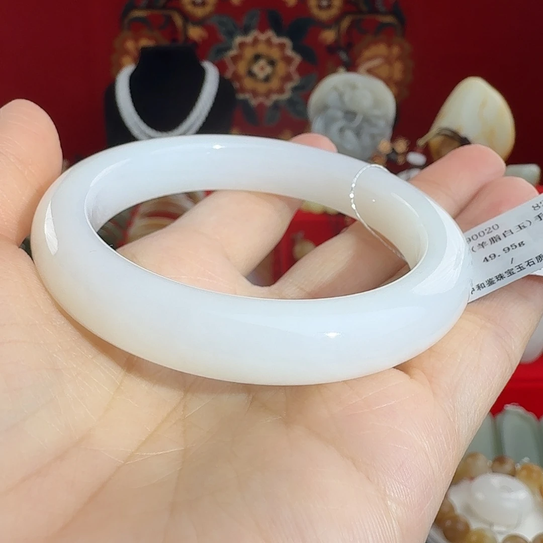 和田玉（白玉）未镶嵌手镯
