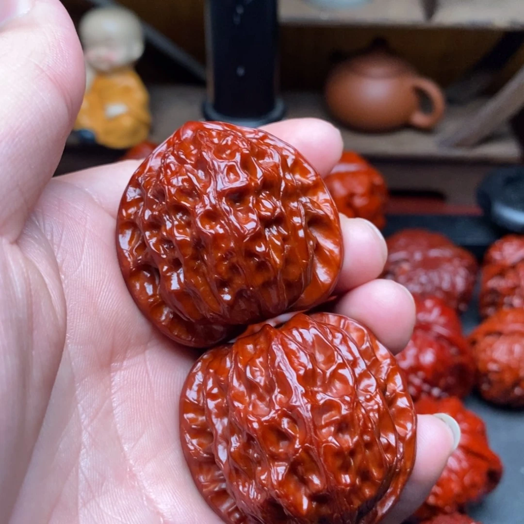 吊坠文玩核桃叶****?40工资帽