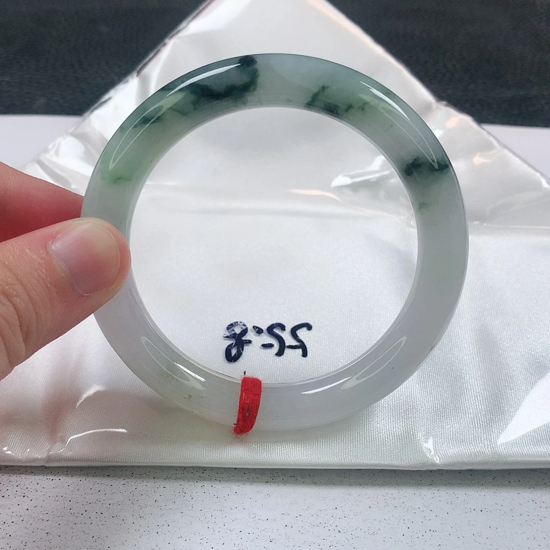 未镶嵌手镯（圆镯）翡翠327