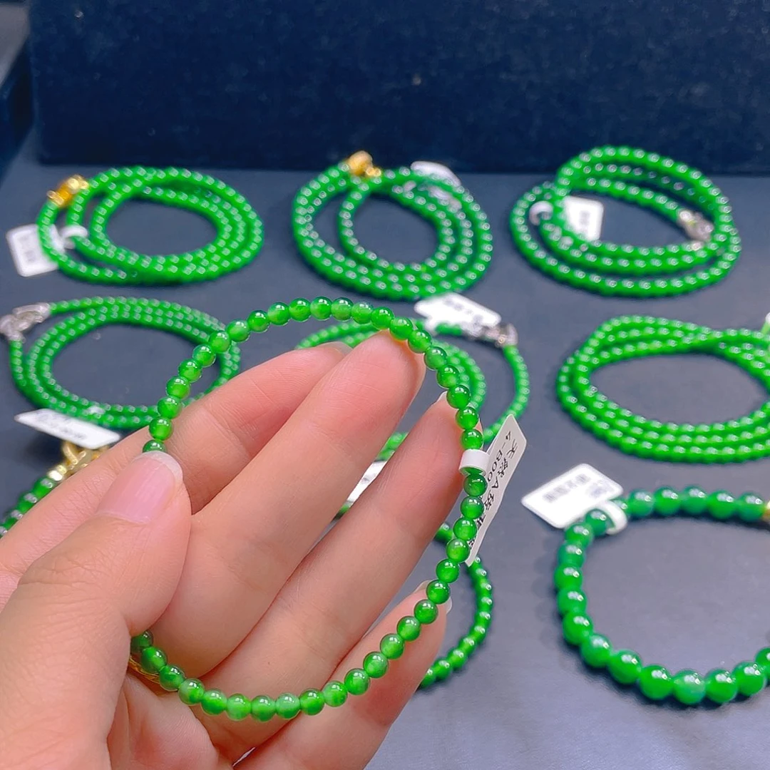 翡翠未镶嵌颈饰卡4