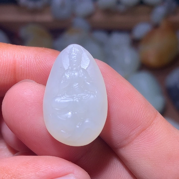 和田玉（碧玉）未镶嵌颈饰