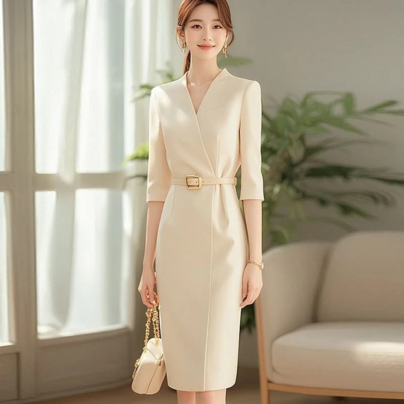 动感2025新款V领职业连衣裙女正式场合气质高级感OL套装裙子