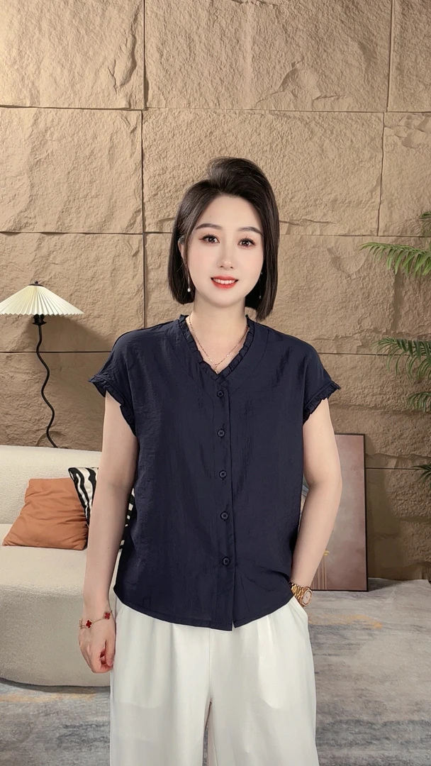 2025夏季新款木耳边前光版V领开衫薄款舒适短袖T恤衬衣扣子女上衣