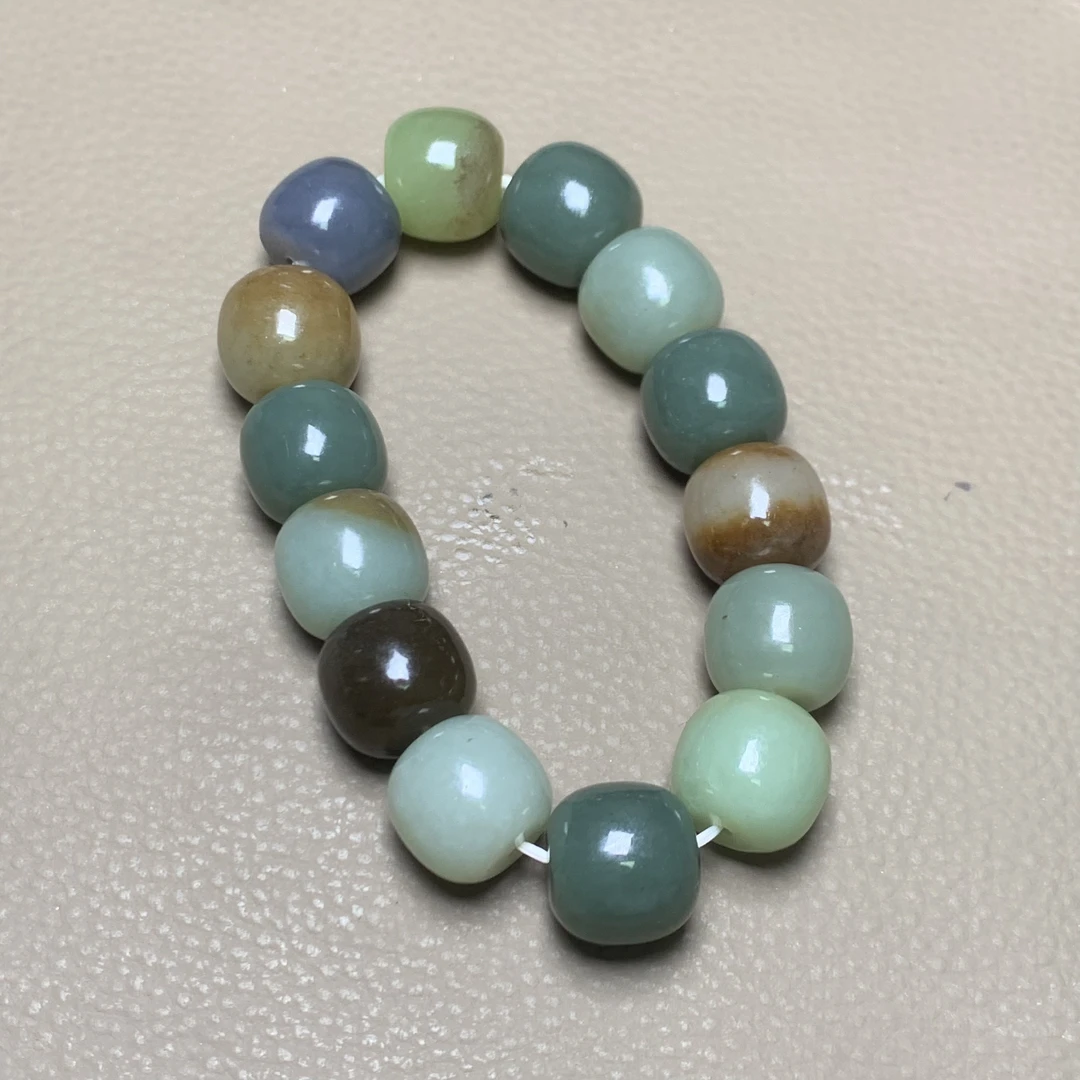 D1756珠宝玉石精选和田玉手串