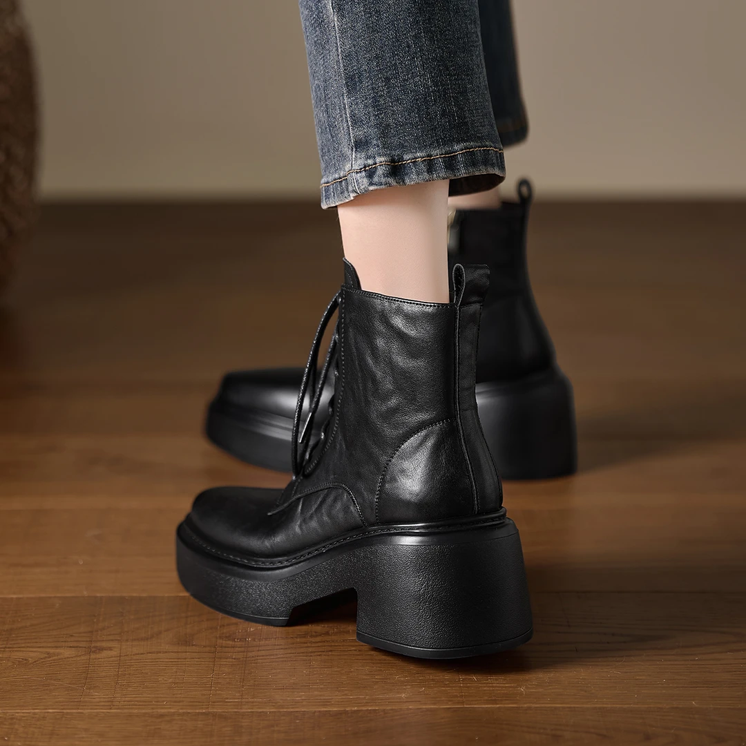 小个子增高8cm~靴子女款爆款2025新款短靴英伦风系带马丁靴不累脚