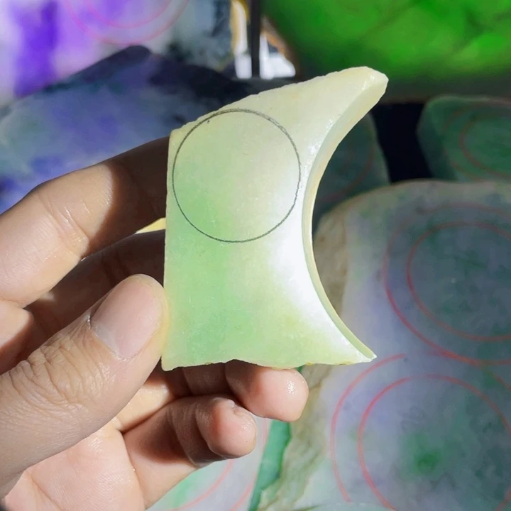 翡翠未镶嵌挂件挂件