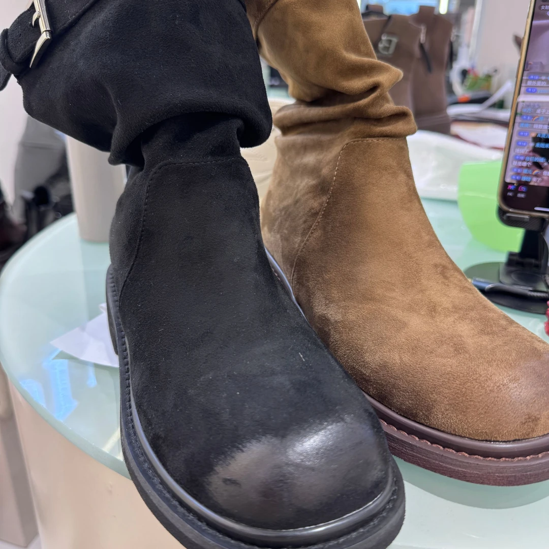 2678-86 时尚百搭靴子