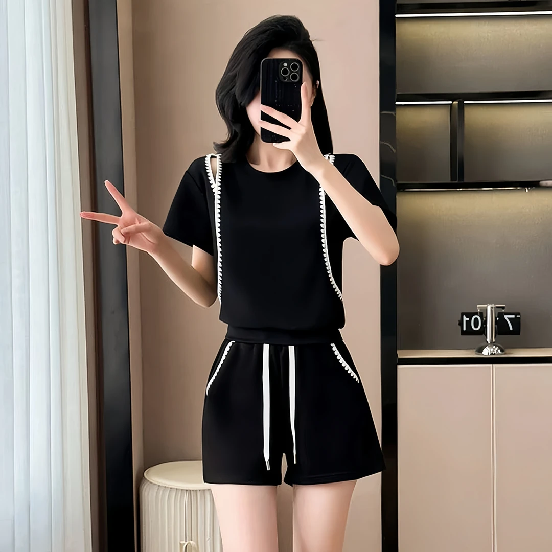 洋气显瘦两件套女装花边领露肩套装女2025夏季新款小个子短袖短裤