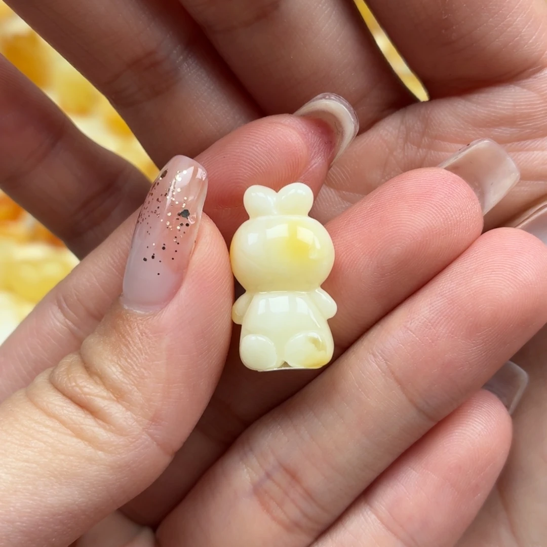 琥珀未镶嵌裸石蜜蜡