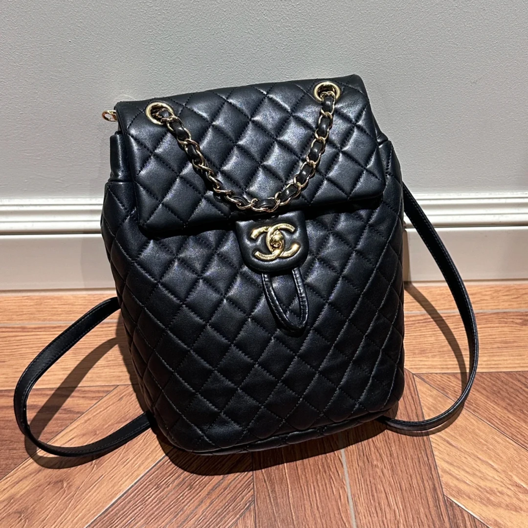 95新 Chanel/香奈儿 黑金山羊皮萨尔斯堡小号包 卡标齐