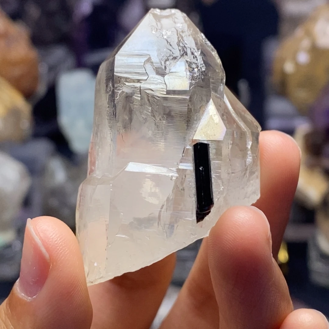 未镶嵌水晶摆件巴基斯坦喜马彩皮共生碧玺漏