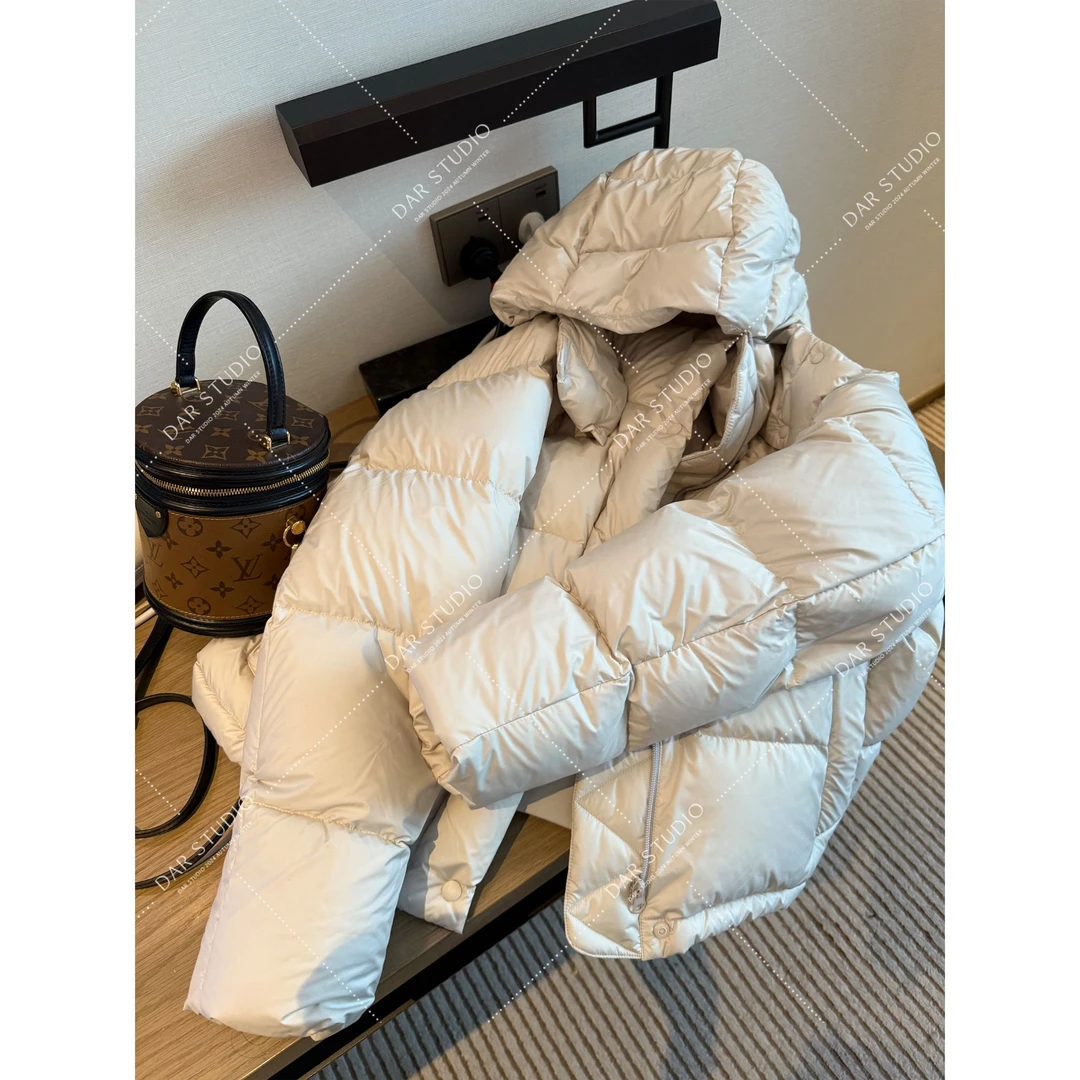 【202g】DAR STUDIO 深圳货【四格露露】90白鹅绒冬季连帽羽绒服86229