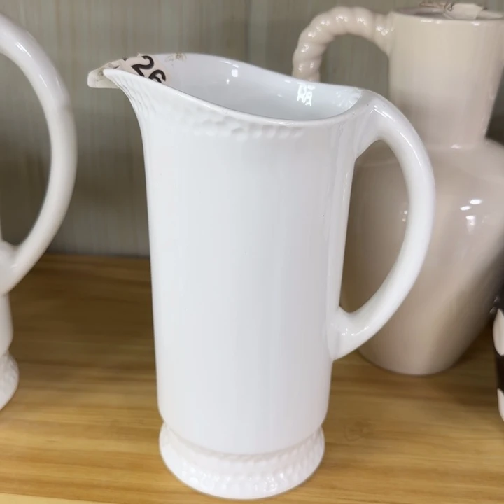 好看的花瓶感觉搂