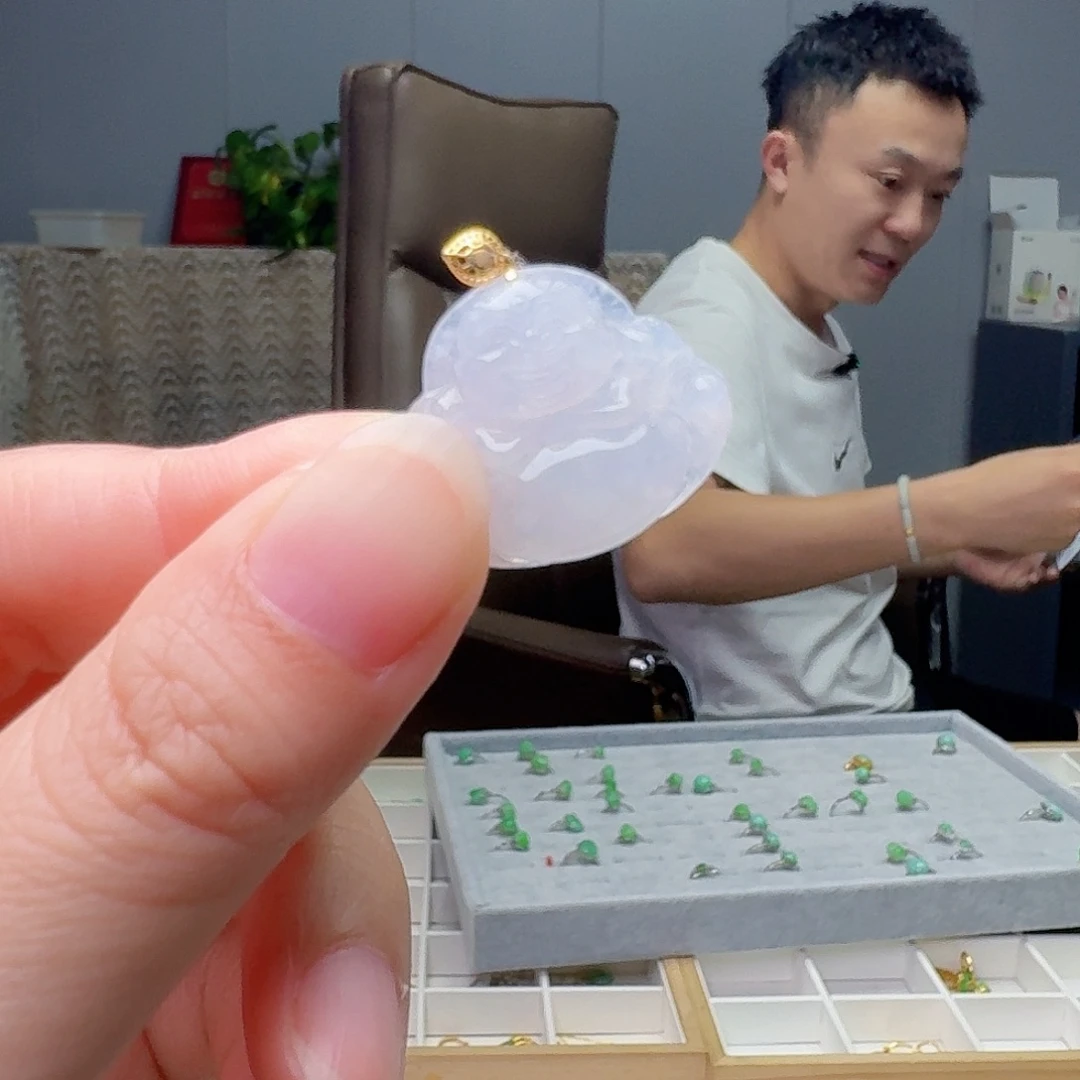 吊坠(不含链)18K金镶嵌翡翠天然