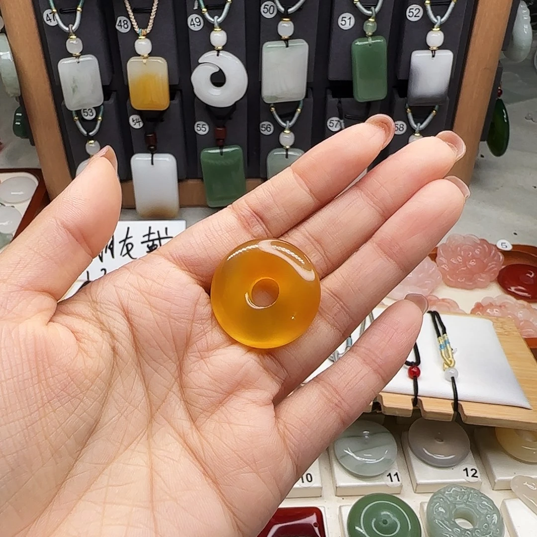 未镶嵌颈饰玛瑙/玉髓