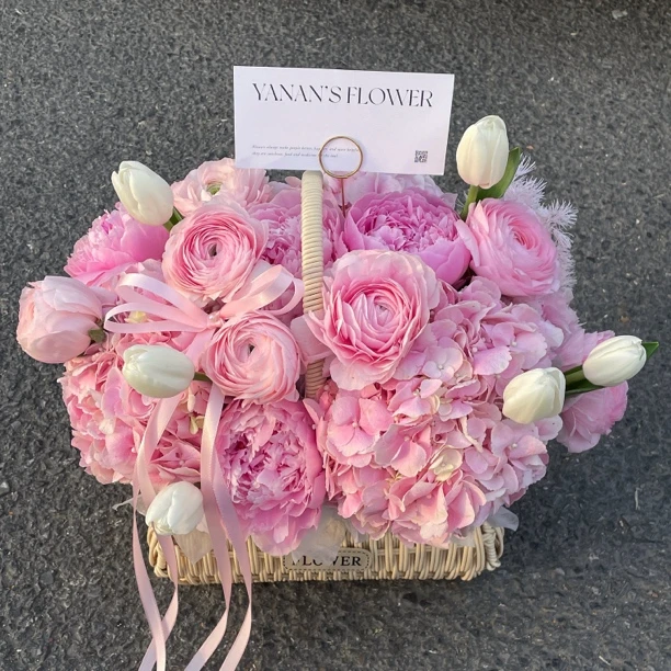 女神节粉色系花篮