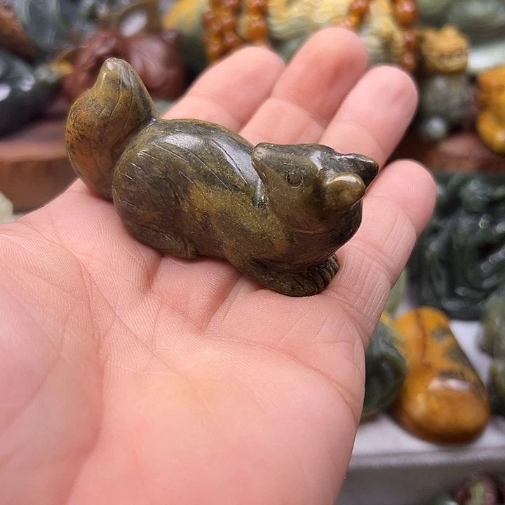 岫岩河磨玉（透闪石质玉）未镶嵌把件