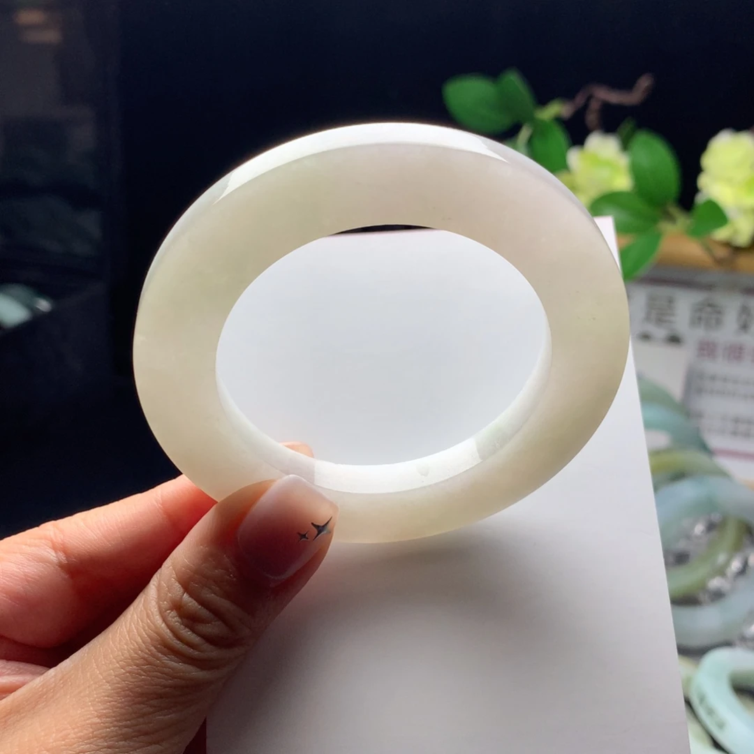 定制翡翠未镶嵌翡翠手镯51_58圆条