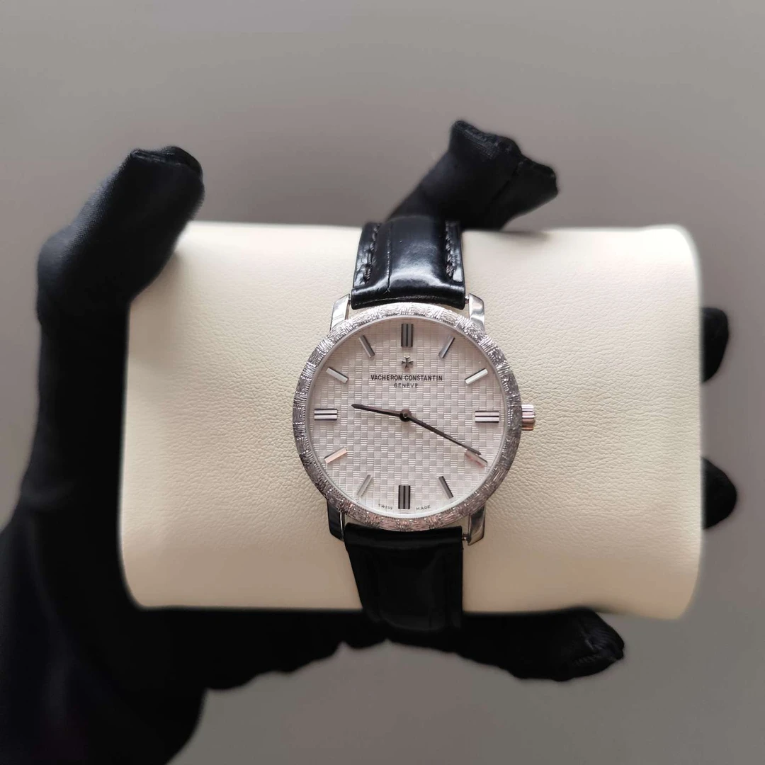 99新 Vacheron Constantin/江诗丹顿 手动机械商务男表