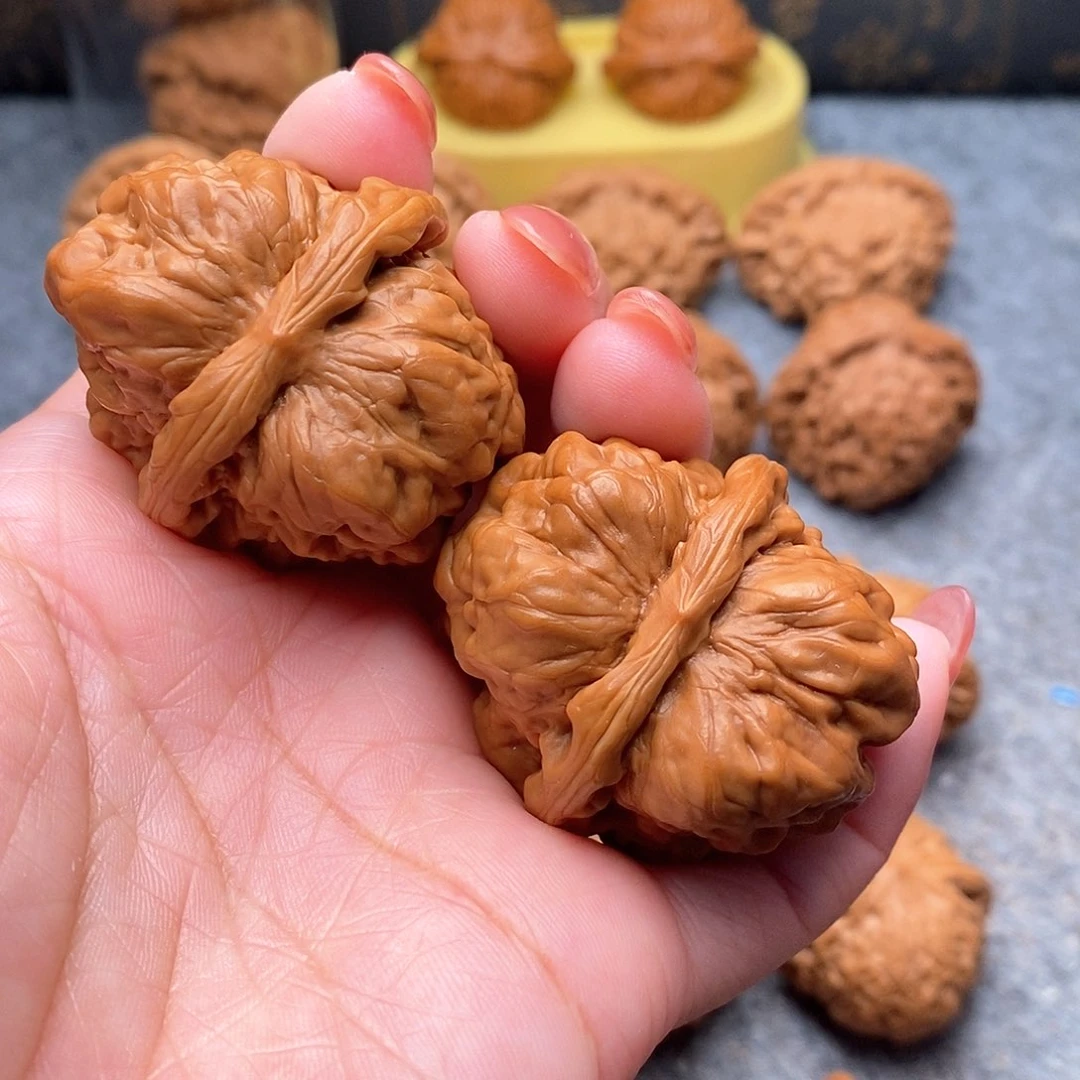 文玩核桃把件精品蛤蟆头39