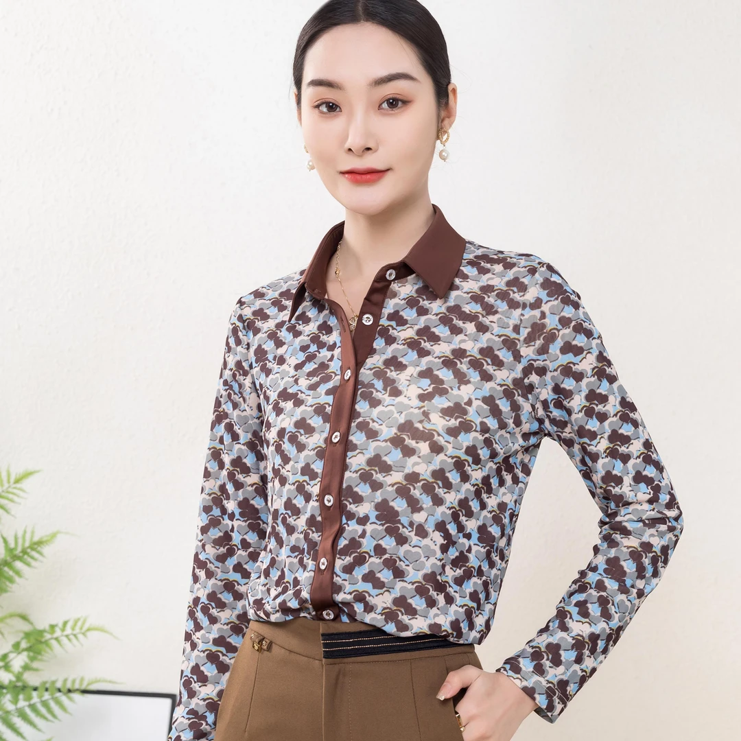 秋冬新款加厚加绒专柜心动花系设计时尚款长袖 女花色翻领 C6228