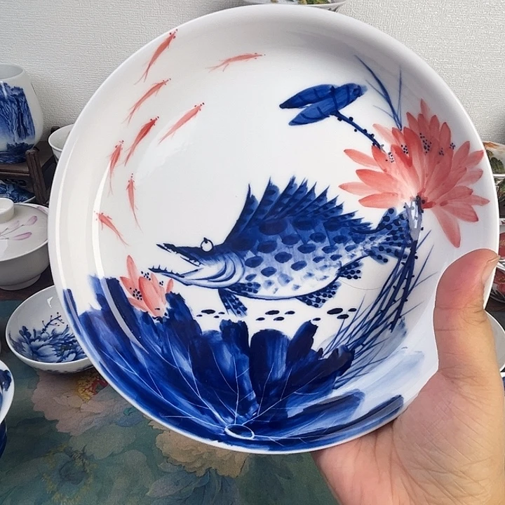 忠意堂釉下彩荷花鳜鱼壶承微瑕不退