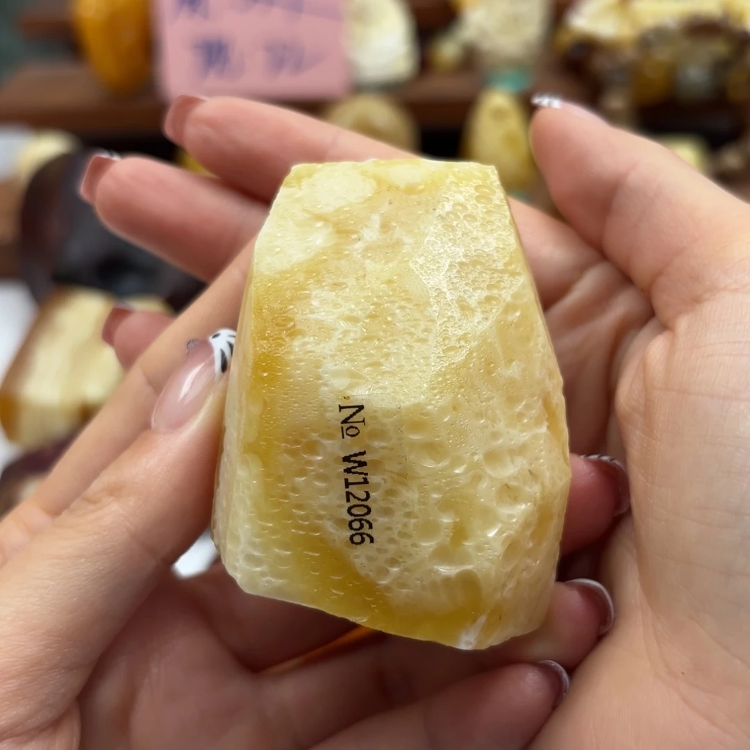 沫***陈未镶嵌定制琥珀不退不换