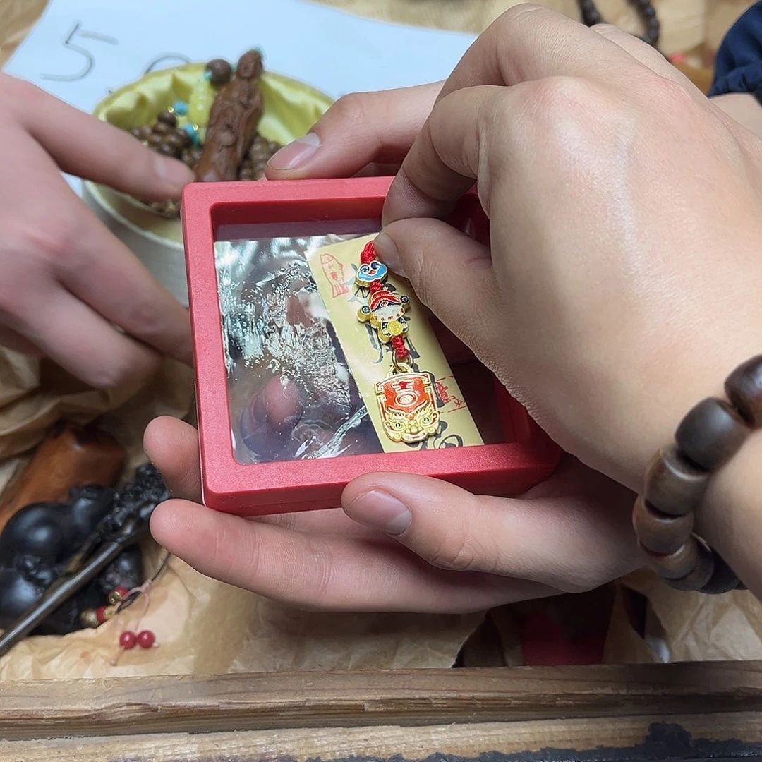 大叶紫檀（黑酸枝木类）