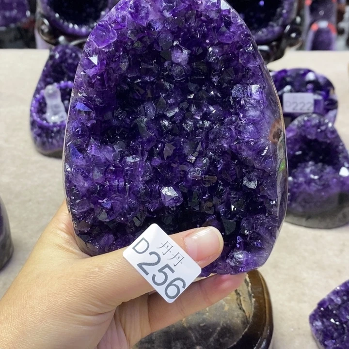 未镶嵌大型摆件（非配饰）水晶